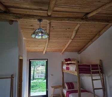 Sakës House | Me Ra, Mrizi Zanave