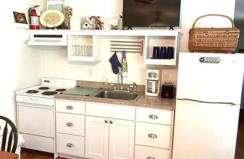 Batesville House | Meadow View Acres - 6 acre spacious estate 20 min from UVA