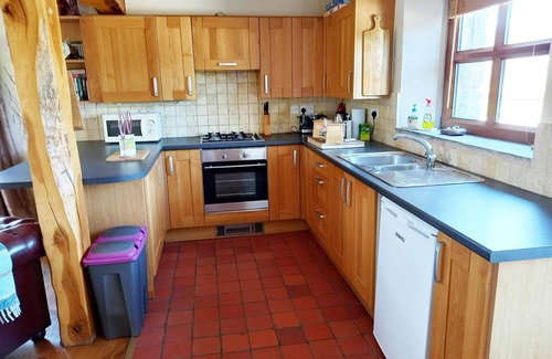 Narberth Cottage | Meadow View Cottage, Narberth