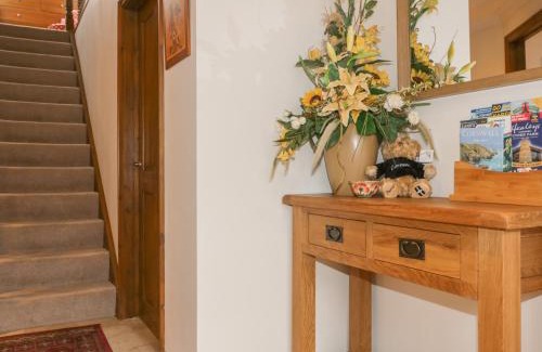 Goonhavern House | Meadowside