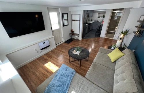 Westerleigh Apartment | Medical Residents no cleaning fee Private Entrance Full Brand New Apartment