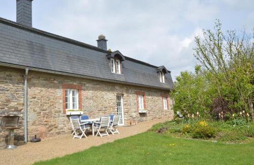 Walk House | Medieval farmhouse with private garden
