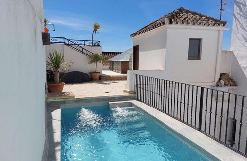 Medina-Sidonia Apartment | Medina Sidonia, luxury historic modern townhouse, swimming pool, terraces, sea view.