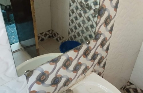 Barauni Hotel | Meera motel Begusarai