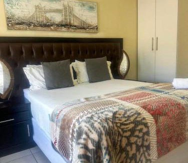 Rustenburg House | Meeting Kingdom Luxury Guest House
