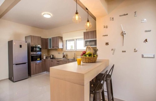 Rhodes Town Villa | MeFoMi Villa