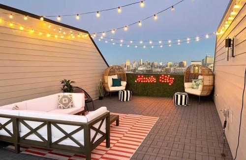 Nashville House | Mega Home - 24 Beds and Karaoke