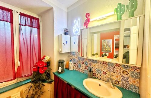 Lagaccio Apartment | Meizon - Genova, Terminal MSC Stazione Principe e Metro a cinque minuti a piedi