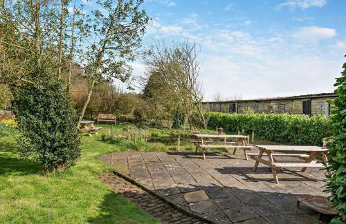 Newton-on-Rawcliffe House | Mel House