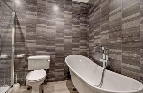 Newton-on-Rawcliffe House | Mel House