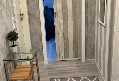 Kreiensen Apartment | Mellys Café & Store