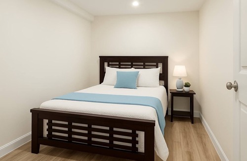 Saanich East Bed & Breakfast | Melrose Place Poolside Hideaway Basement Suite Sleeps 6+