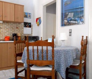 Marathokampos Apartment | Meltemia Studio Samos only 200 metres from Aegean Sea