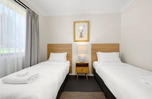 Calare Apartment | Melview Greens - Two-Bedroom Apartment