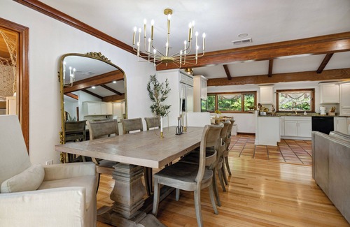 Raleigh House | Memphis Lakeside Haven