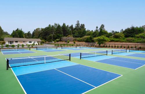 Fort Bragg Resort | Mendocino Cove