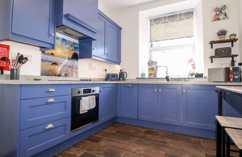 Helston Cottage | Meneage House
