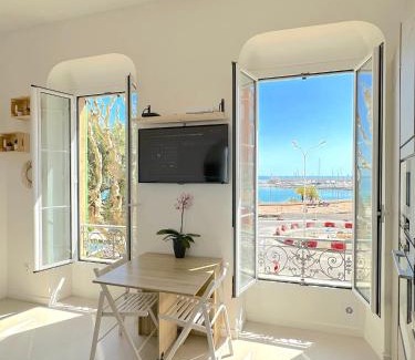 Menton Apartment | MENTON # MONACO - F1 GP - 4 PERSONS - SEA VIEW - NEW - PARKING - CLIM - PREMIUM - BEACH and SUN
