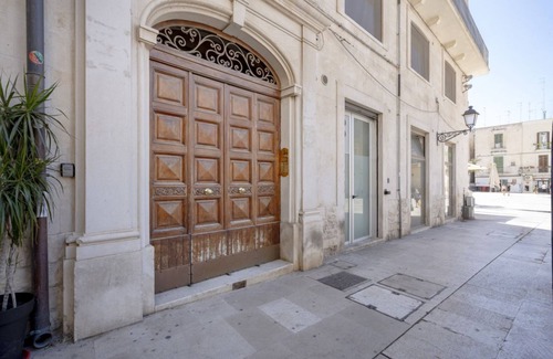 Old Town Apartment | Mercantile 76 - Elegant Loft in the Historic Center