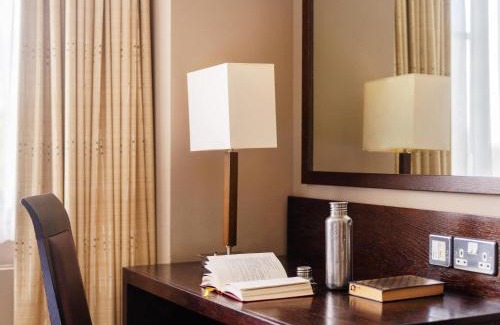 Blackrod Hotel | Mercure Bolton Georgian House Hotel