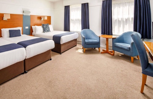 Blackrod Hotel | Mercure Bolton Georgian House Hotel