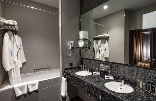 Solomjanskyj Hotel | Mercure Kyiv Congress