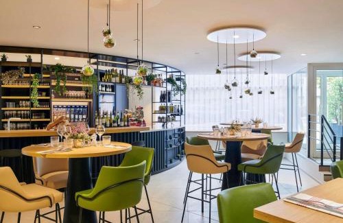 Cœur de Ville Hotel | Mercure Paris La Défense