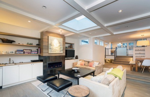 Telluride Condo | Meribel Penthouse by Curate Telluride- Lux Home in Town, Views, Grill, Updated