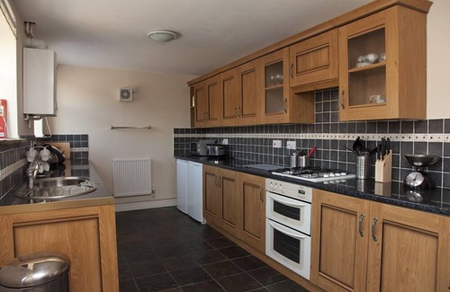 Llandovery Other | Merlin Cottages: 4* Merlin House, Games Room, Sleeps 6