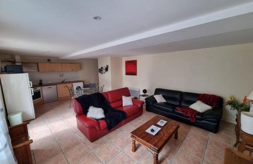 Archigny House | Merlinite - 4 couchages