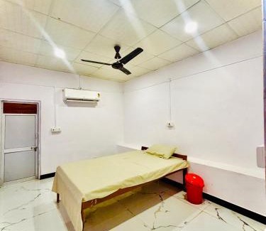 Osian Hotel | Mero Vrindawan Dhaba Guest House and Hotel