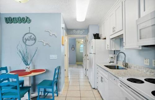 Biltmore Beach Apartment | Merrimac Resort 41