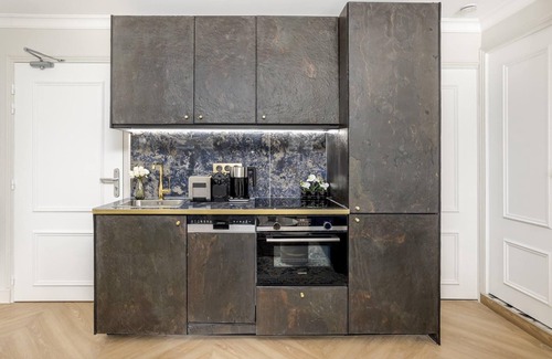 Quartier du Faubourg-Montmartre Apartment | Merveil - Luxury Suite - Opera - Rougemont I