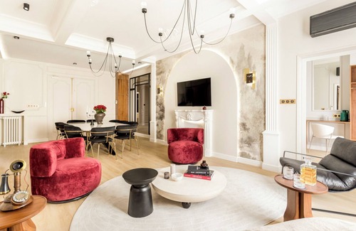 Chaillot Apartment | Merveil - Signature Suite - Champs Elysees -Kleber