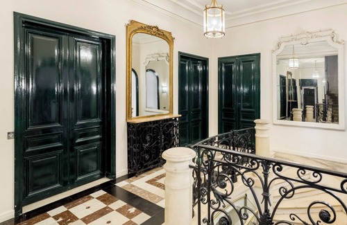 Chaillot Apartment | Merveil - Signature Suite - Champs Elysees -Kleber