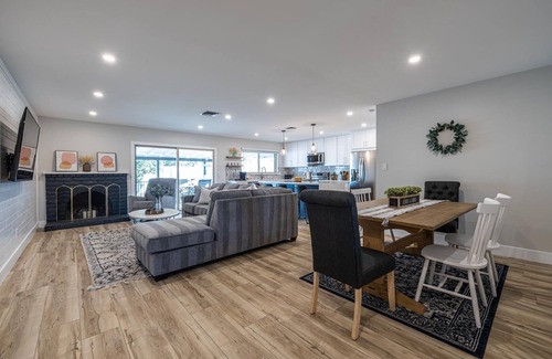 Mesa House | Mesa 4BR Haven: Heated Pool, Putting Green