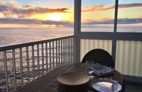 Tacoronte Apartment | Mesa del Mar Sunset Dream vacational rental home