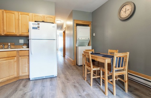 Downtown - Waterfront Condo | Mesaba Place 1B | Historic Condo