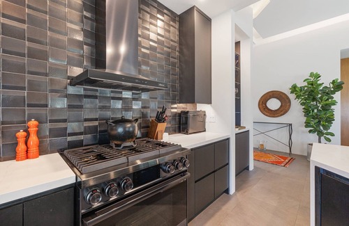 Sunrise Villas Condo | Mesquite Retreat- Modern 2 Bedroom Condo