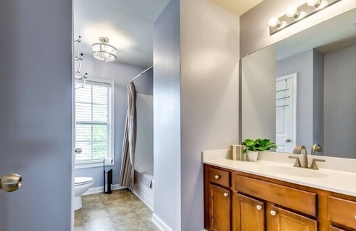 Union City House | Metro Atlanta's best kept secret