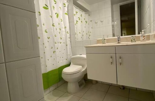 Santiago Apartment | Metro colon con estacionamiento