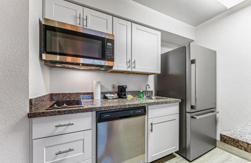 Chandler Apartment | Metro Extended Stays , Chandler - Cozy 2 Beds