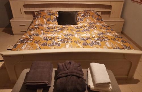 Bernister House | Mevazara guesthouse