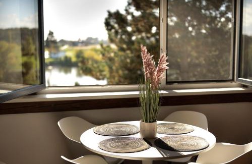 Olomouc Apartment | Mezonetovy apartmán 1 u rybníka