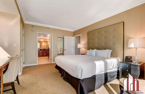 Las Vegas House | MGM Signature-28-602 1Br 2Ba Balcony Jacuzzi Suite