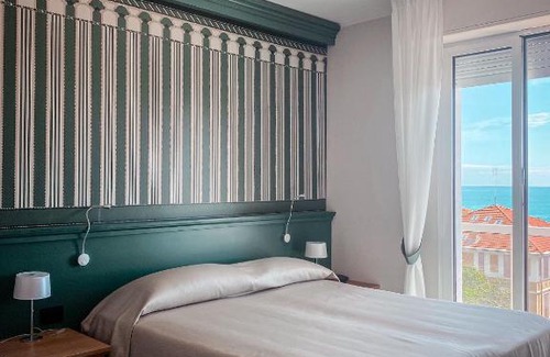 Varazze Hotel | MH HOTEL VARAZZE