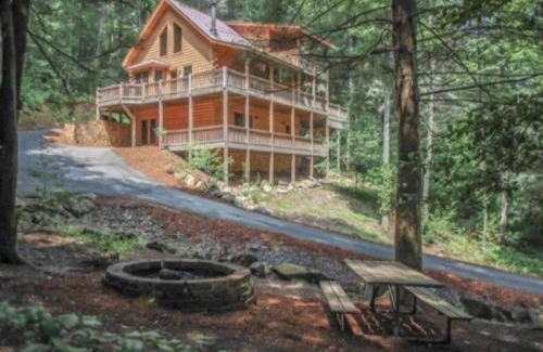 Blue Ridge House | Mi casa es su Casa