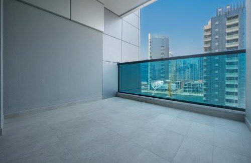 Business Bay Apartment | Mi Casa I Summer Deal I Large 4 Bed I Business Bay