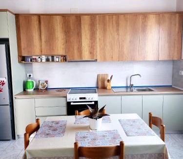 Divjake Apartment | Mia Guest House - Entire home with balcony & garden