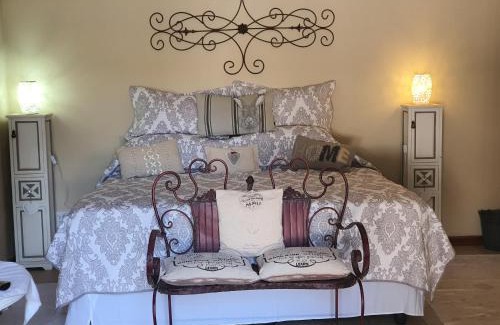 Tzaneen House | Mia's